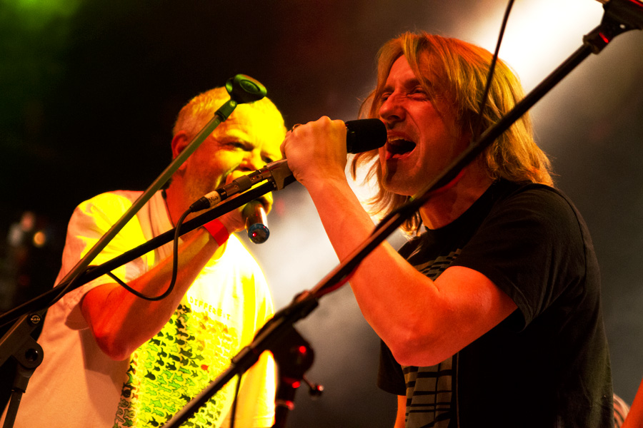 LIVE: Vypsaná Mňága aneb I cesta může být pro Dezoláta cíl